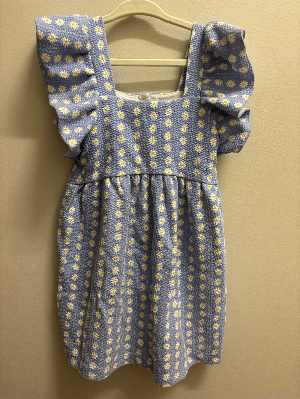 Zara Light Blue Daisy Knit Dress with Yellow & White Flowers size 3-4yrs